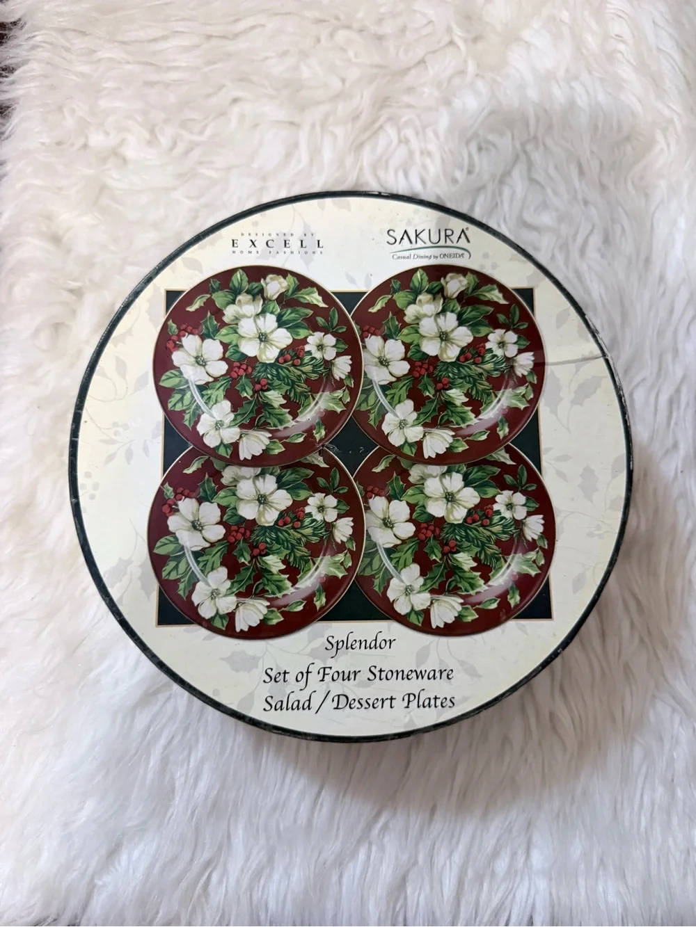 Sakura Holiday Floral Dessert Plates Set - Red, White & Green